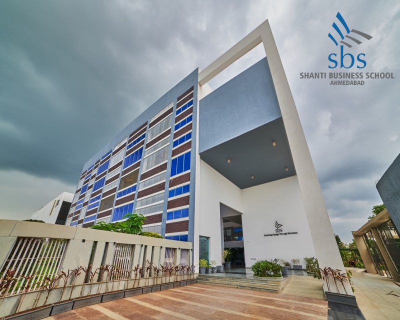 high quality shanti business school campus