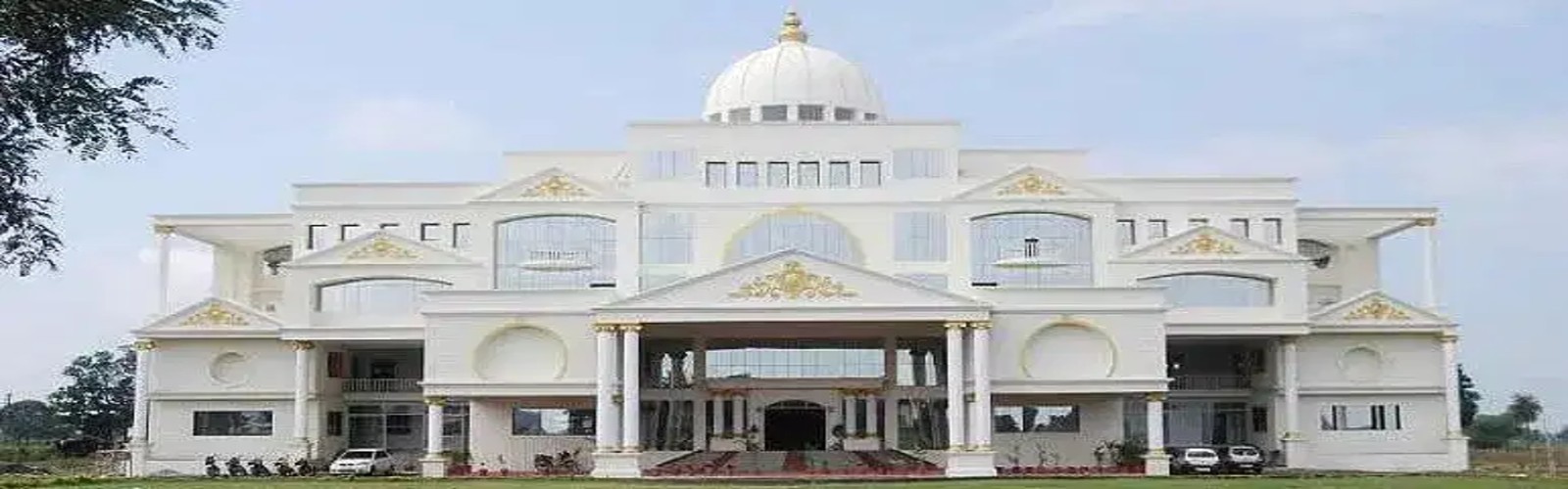 indore institute of law front view